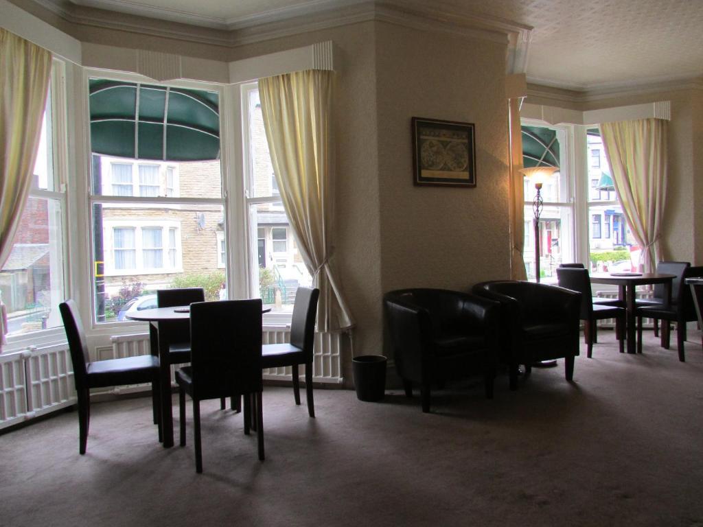 The Sea Crest Hotel Morecambe Ngoại thất bức ảnh
